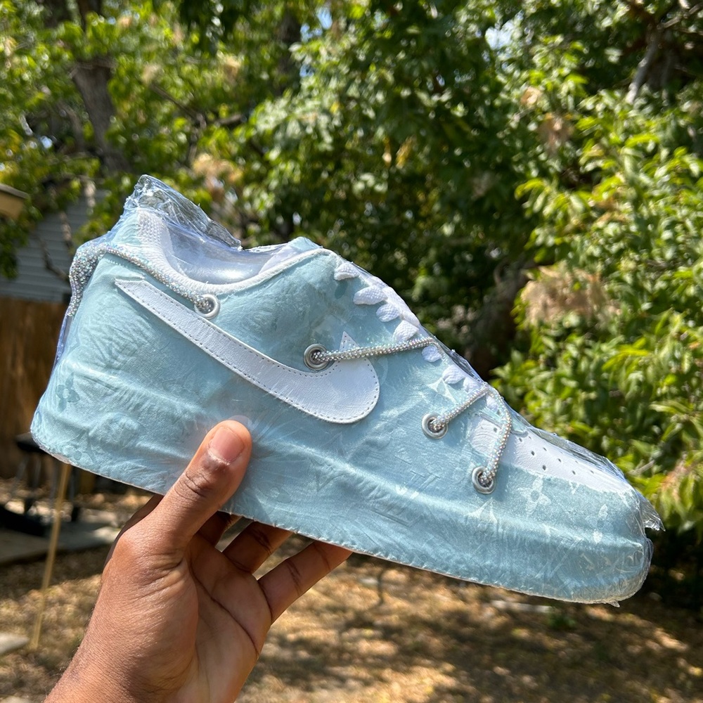 Aqua blue LV custom forces